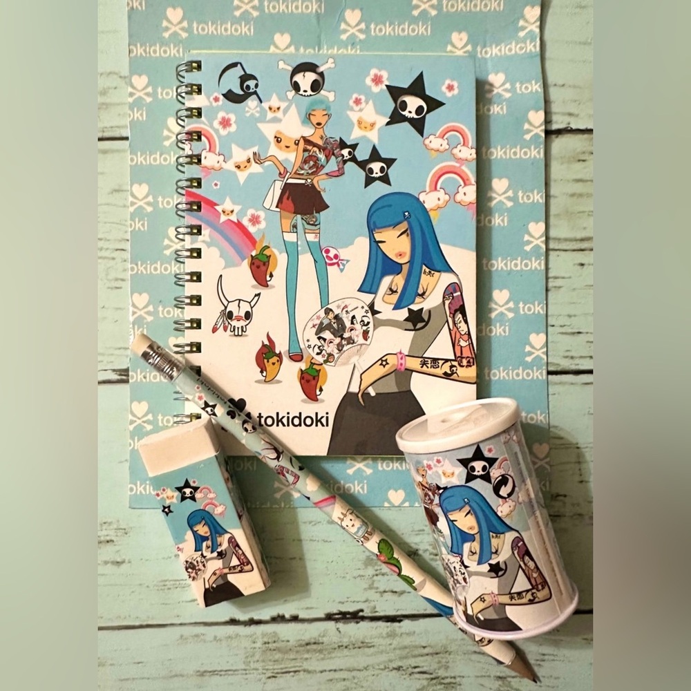 Tokidoki y2k collectors stationery set